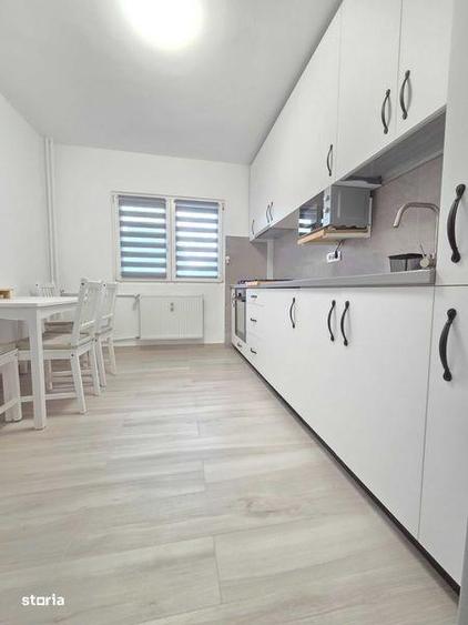 Apartament cu 2 camere decomandat, mobilat în Titulescu