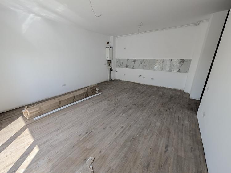 Apartament cu 3 camere în Tunari