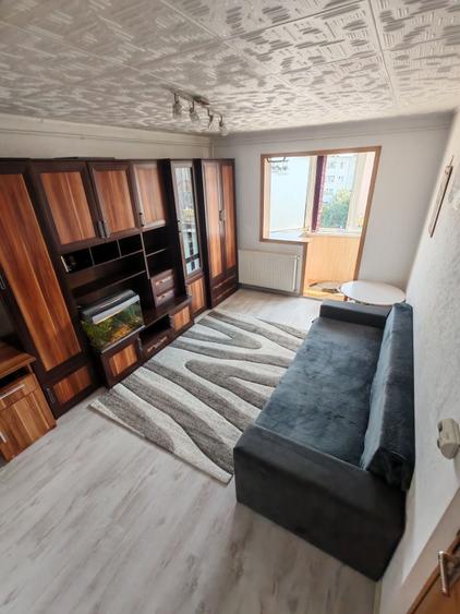 Apartament cu 2 camere decomandat în Drumul Carului