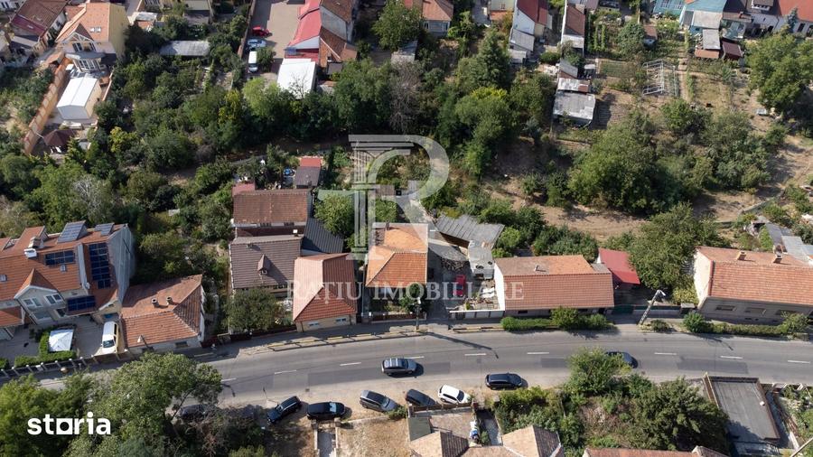 Casă cu 3 camere cu Teren 906 Mp în Central
