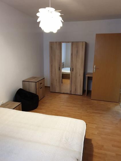 Apartament cu 2 camere decomandat în Florești