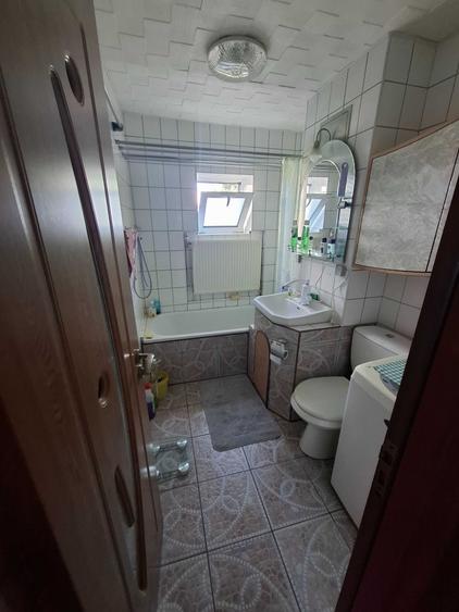 Apartament cu 3 camere decomandat în Nord