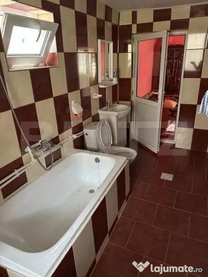 Casă cu 3 camere cu Teren 730 Mp în Debarcader