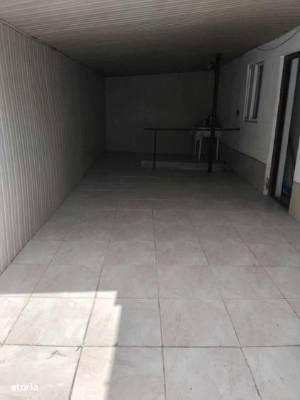 Vand vila la o distanta de 15min de Roman sau schimb cu apartament - 1