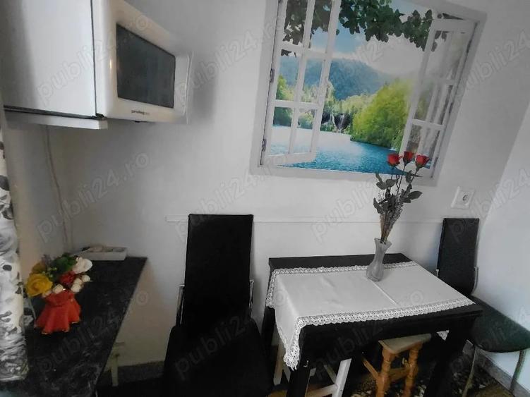 Apartament cu 2 camere semidecomandat în Micro 15