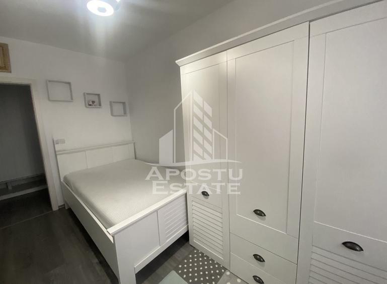 Apartament cu 3 camere decomandat, mobilat în Torontalului