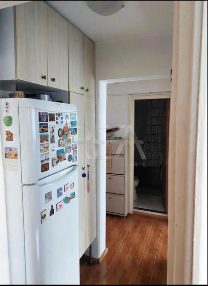 Apartament cu 2 camere decomandat, mobilat în Brâncoveanu