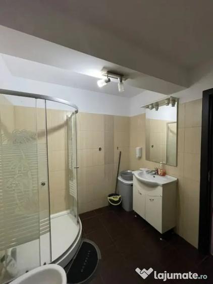 Apartament 3 camere, 105 mp, zona Bariera Valcii - 11