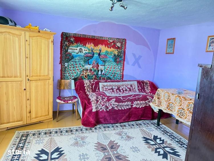 Casa cu Teren 2288 MP GURA HUMORULUI - 9
