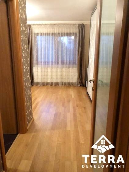 Apartament cu 3 camere decomandat, mobilat în Faleza Nord