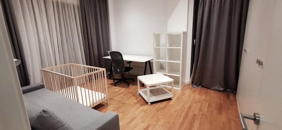Apartament cu 3 camere decomandat în P-ța Romană