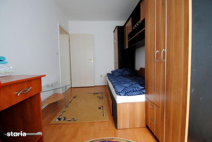 Apartament cu 3 camere în Medicină