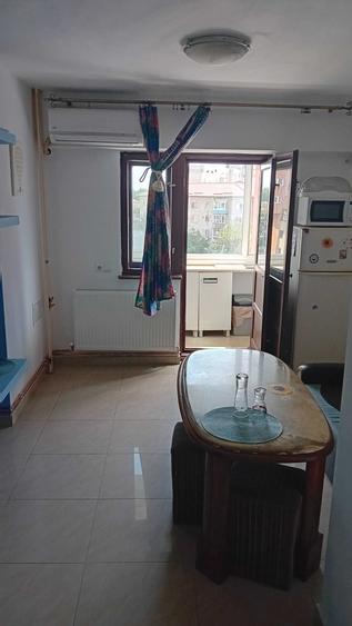 Apartament cu 2 camere decomandat în Simion Bărnuțiu