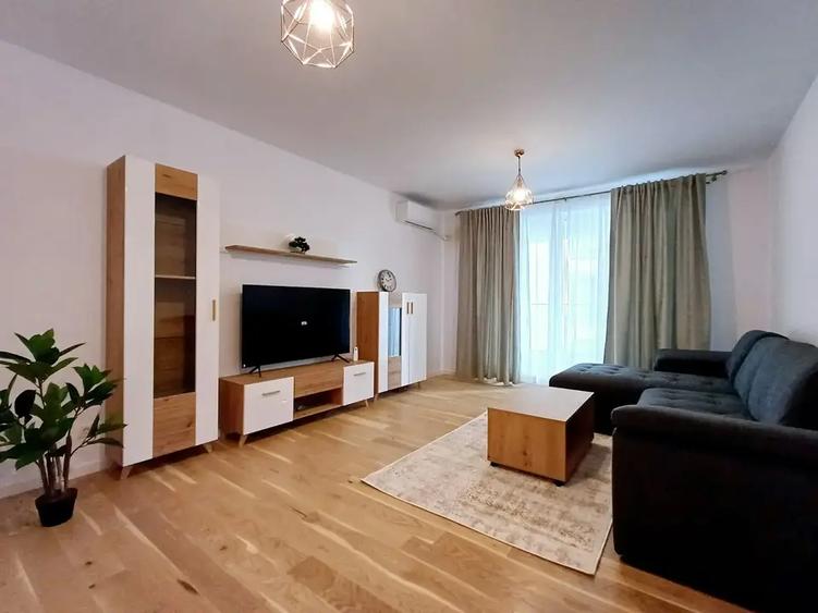 Apartament cu 2 camere decomandat, mobilat în Regie