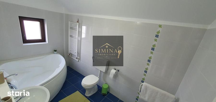 Casă cu 4 camere cu Teren 528 Mp în Păsăreni