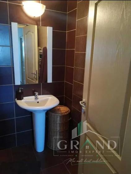 Apartament cu 2 camere decomandat, mobilat în Calea Turzii