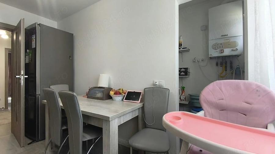 Apartament cu 3 camere decomandat în Ultracentral