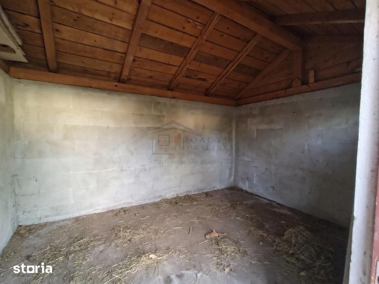 Casă cu 2 camere cu Teren 700 Mp în Ilișești