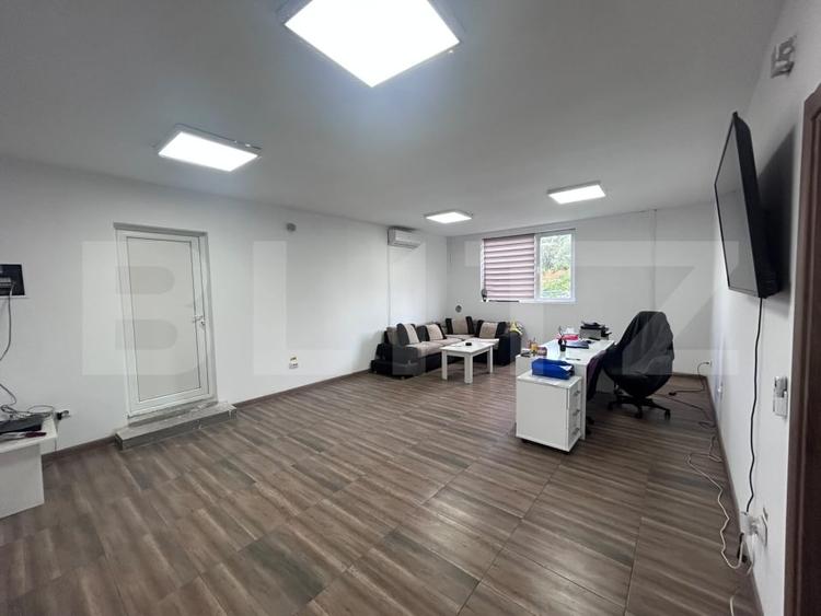 Spațiu comercial, de 400 mp, în Calea Severinului