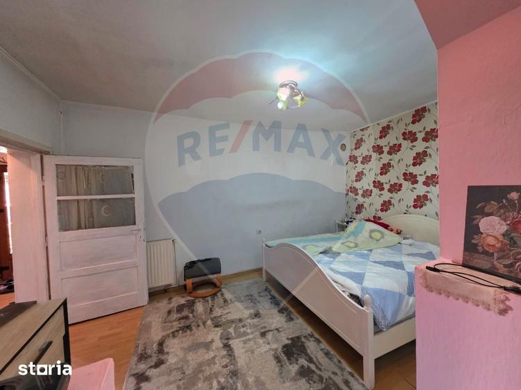 Casă cu 4 camere cu Teren 262 Mp în Vitrometan