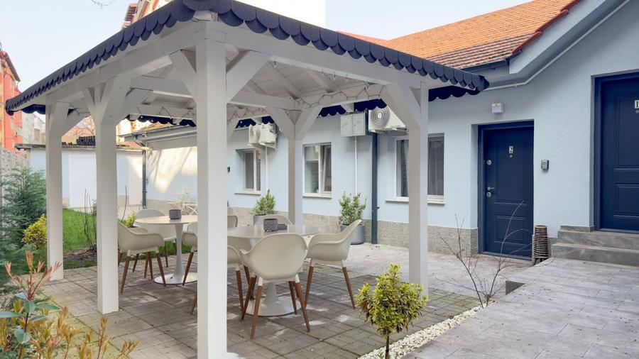 Casa cu 3 Apartamente - Zona Sagului(Shopping City) - 0% COMISION - 19
