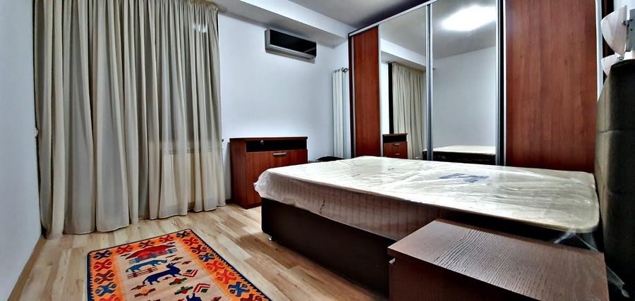 Apartament cu 3 camere decomandat în Herăstrău