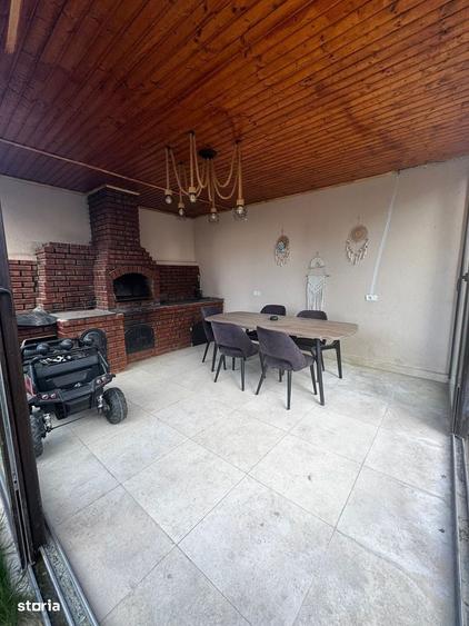 Casă cu 4 camere cu Teren 400 Mp în Pantelimon