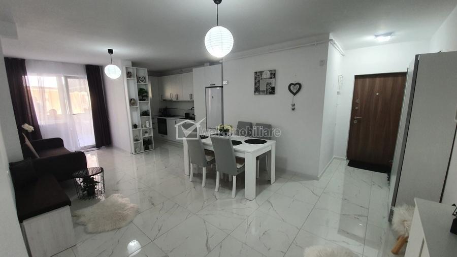 Apartament cu 3 camere semidecomandat în Florești