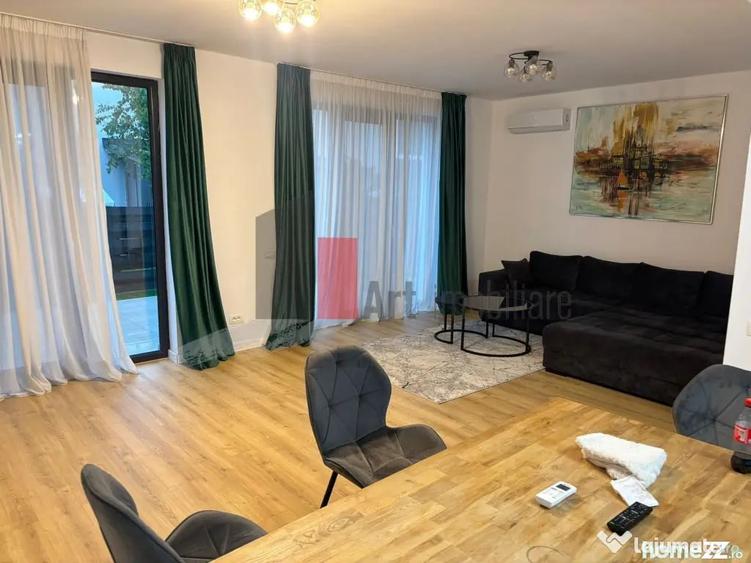 Casă cu 5 camere cu Teren 250 Mp în Central