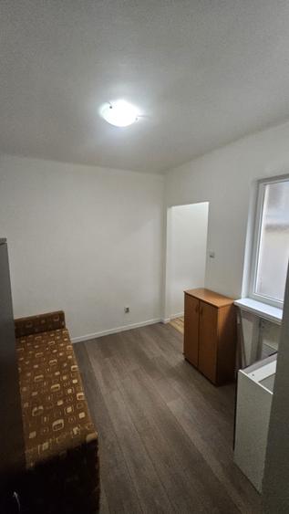 Apartament cu 2 camere nedecomandat în Dumbrăvești