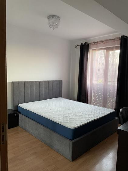Apartament cu 2 camere decomandat în Calea Turzii