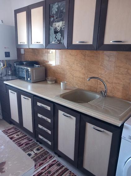 Apartament cu 2 camere semidecomandat în Pod