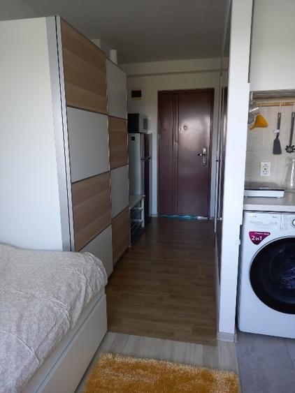 Garsonieră decomandată, mobilată în Lipovei