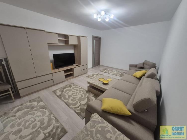 Dacia, bd. Tomis, de inchiat 2 camere, decomandat, mobilat, renovat - 2
