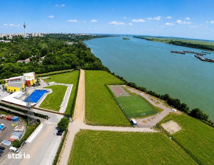 Teren de 800 mp, în Dunărea
