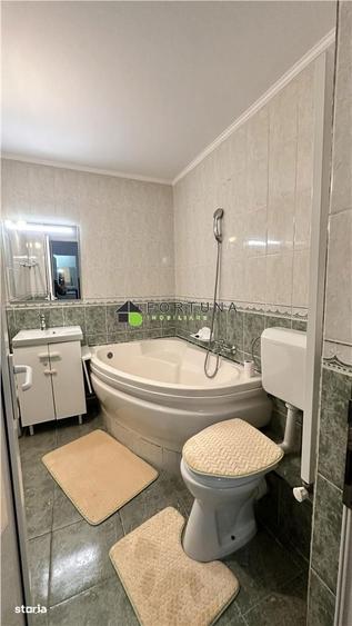 Apartament cu 2 camere decomandat în Florilor