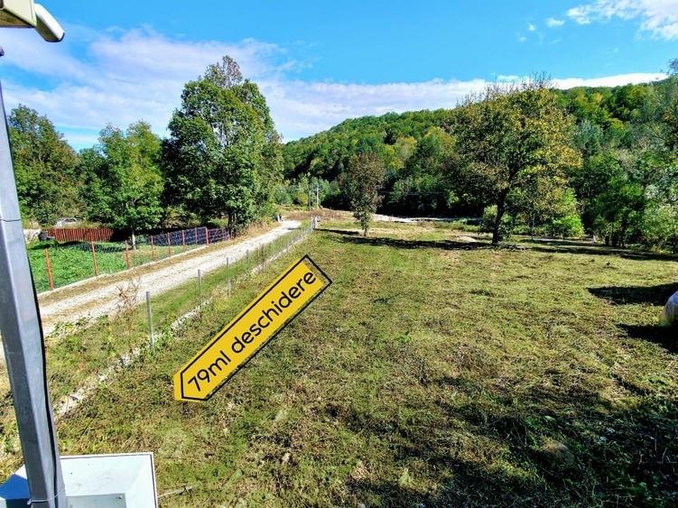 Teren Construcții intravilan de 2490 mp, în Bozioru