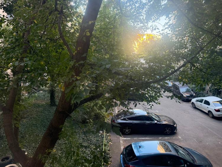 Apartament cu 2 camere decomandat în Rahova
