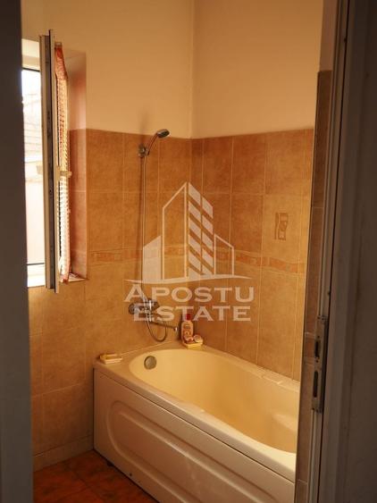Casă individuală cu 2 camere cu Canalizare în Iosefin
