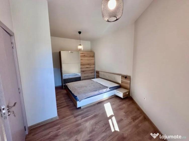 Apartament cu 2 camere semidecomandat în Dacia