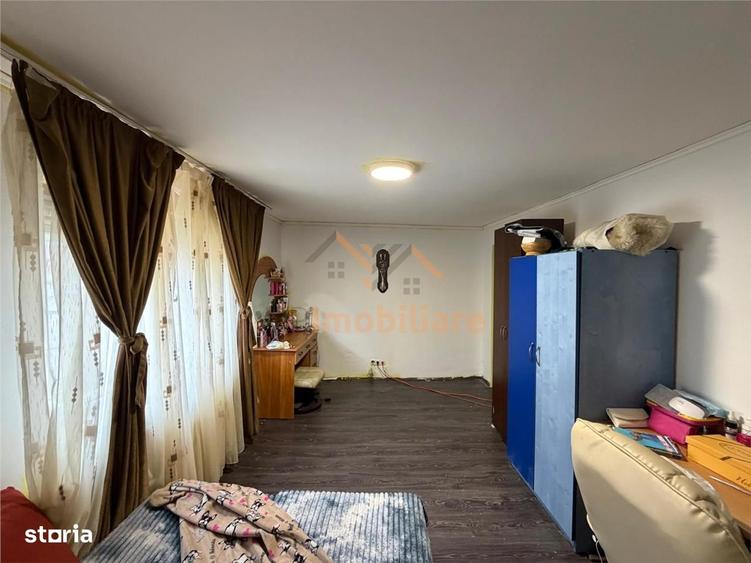 Casă cu 3 camere în Central