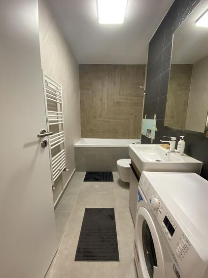 Apartament cu 2 camere decomandat, mobilat în Blumăna