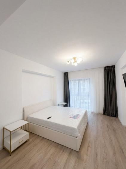 Apartament cu 3 camere decomandat, mobilat în Pipera