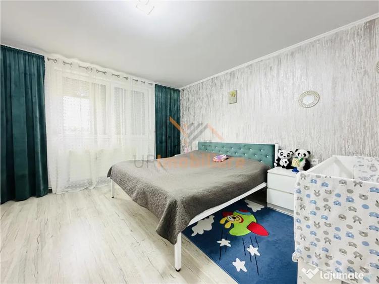 Casă cu 5 camere cu Teren 1000 Mp în Tărian