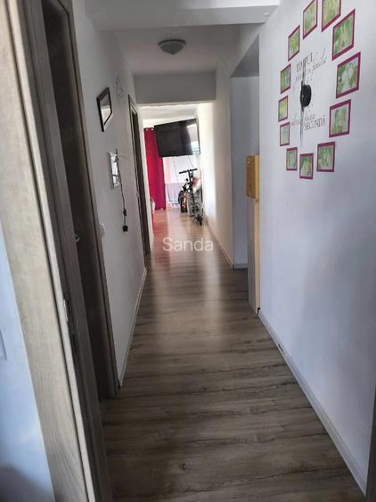 Apartament cu doua camere de vanzare