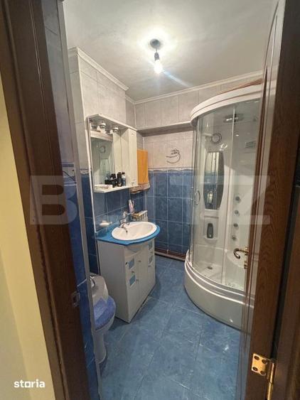 Apartament cu 3 camere decomandat în Micro 11
