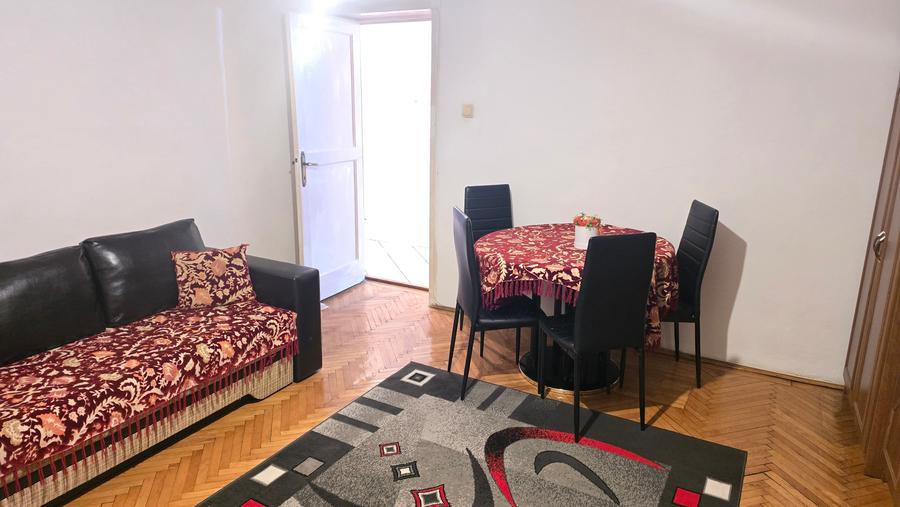 Inchiriez apartament 2 camere decomandat in Deva, Progresul (Enescu), etaj 3 - 3