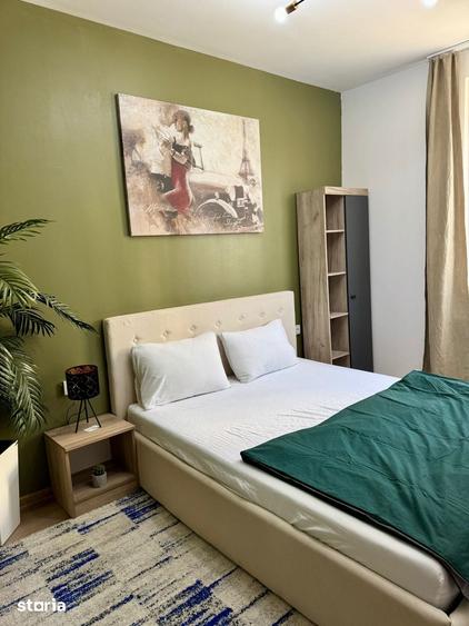 Apartament cu 2 camere semidecomandat în Cetății