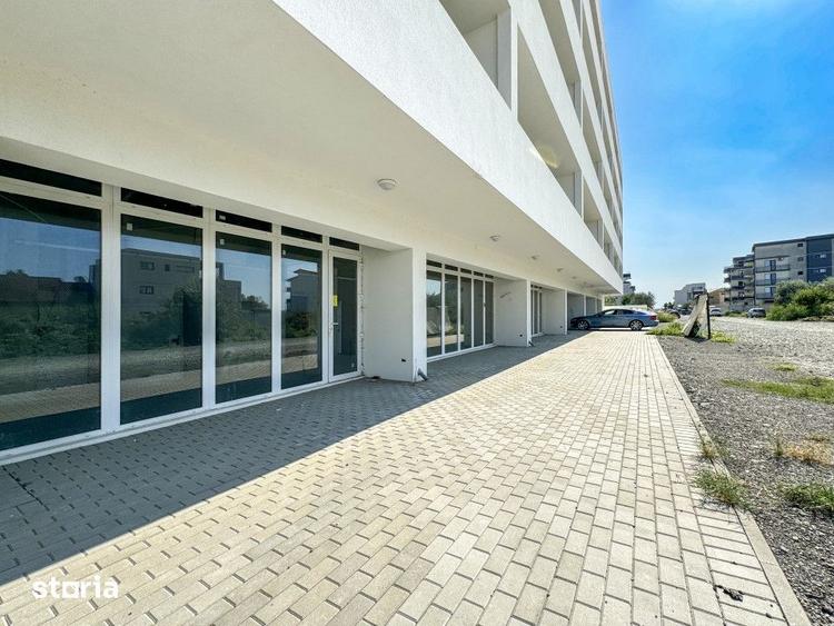 Spațiu comercial, de 70 mp, în Nord