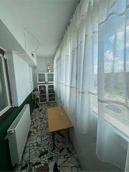 Apartament cu 3 camere decomandat în City Park Mall